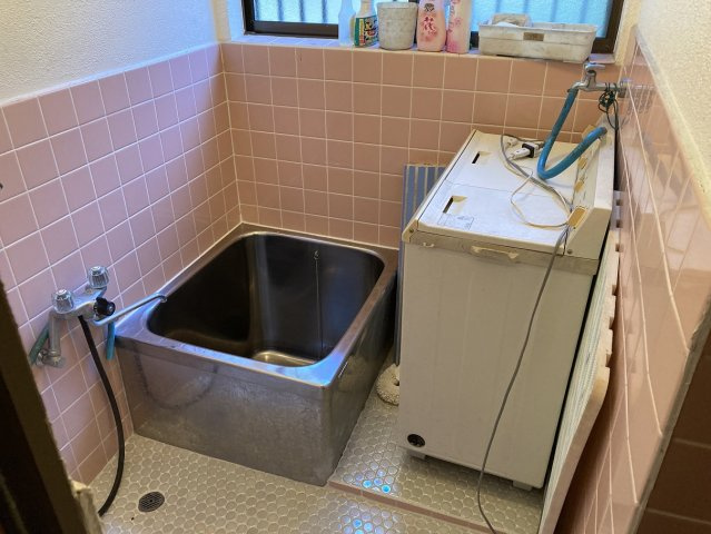 下田市　吉佐美苑の浴室