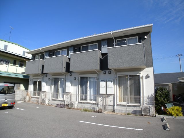 ドゥムールストレチア