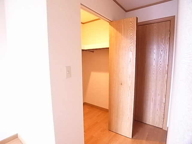 フラン神戸の収納|ウォークインクローゼット