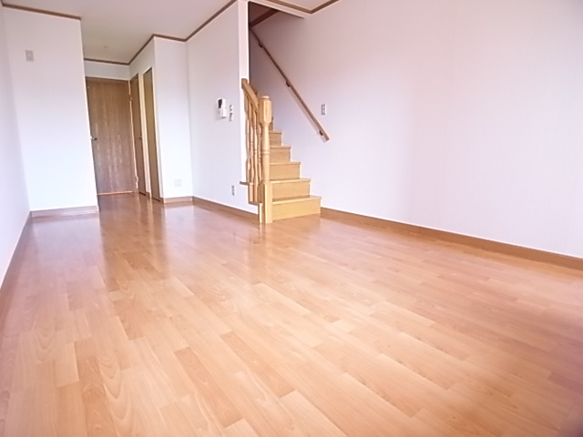 フラン神戸の居間・リビング