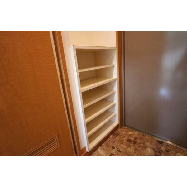 ア・ルーラ東合川の収納