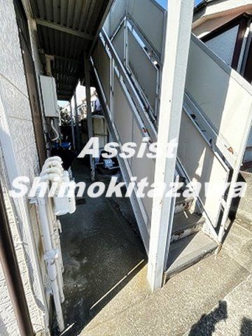 ハイツ野田若林のエントランス