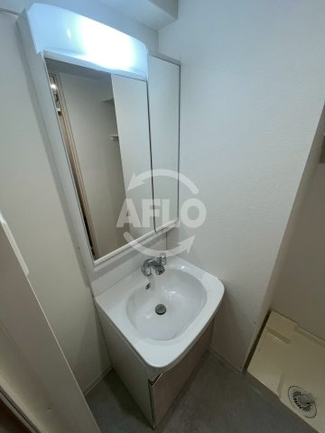 リヴェント玉造の独立洗面台