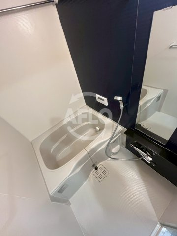 リヴェント玉造の浴室