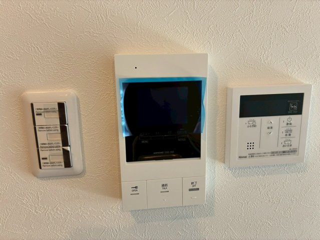 セントラル大町の居間・リビング