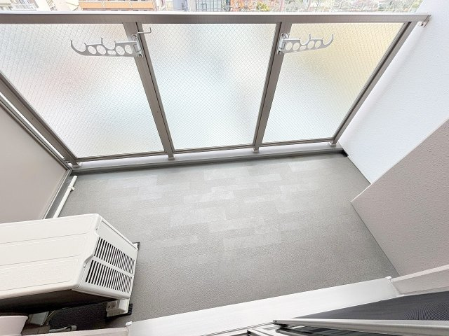 エグゼ大阪ノースゲートのバルコニー