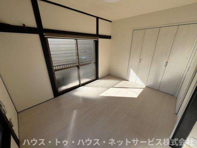 長崎一丁目戸建の寝室
