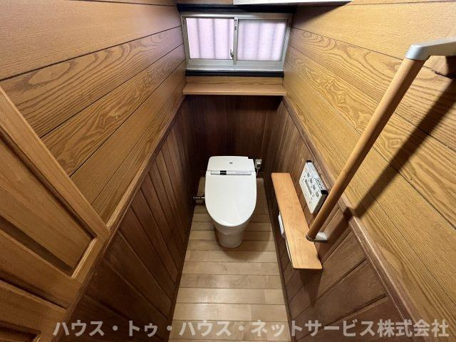 長崎一丁目戸建のトイレ