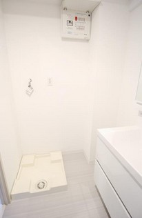 【洗面所】