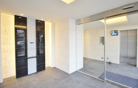 【エントランス】