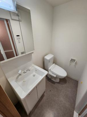 ベレーザ鴨川五条の洗面所