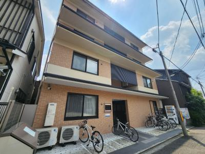 ベレーザ鴨川五条の外観