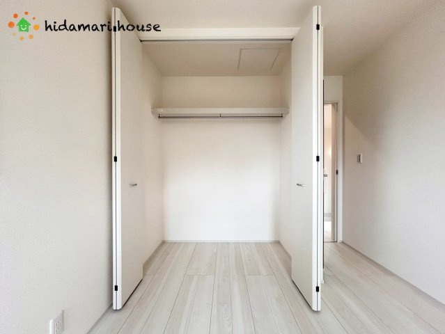 西区土屋　新築戸建　リーブル01の収納