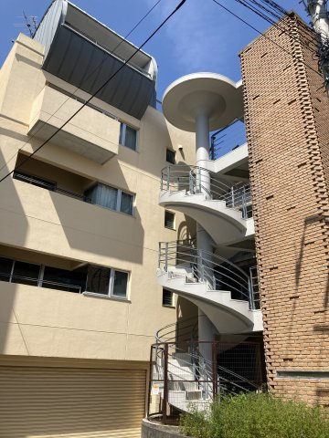 エムフラットの外観|外観も気になるポイント