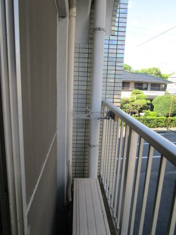 メゾンフジヨシのバルコニー