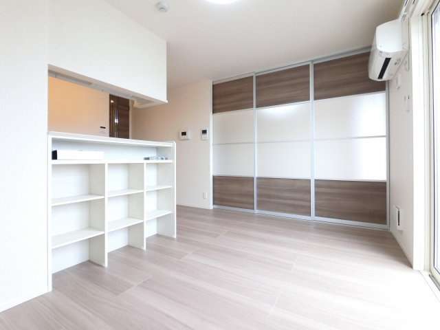 【居間・リビング】