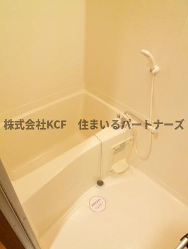 STシャトーの浴室|ゆったり過ごせるお風呂です