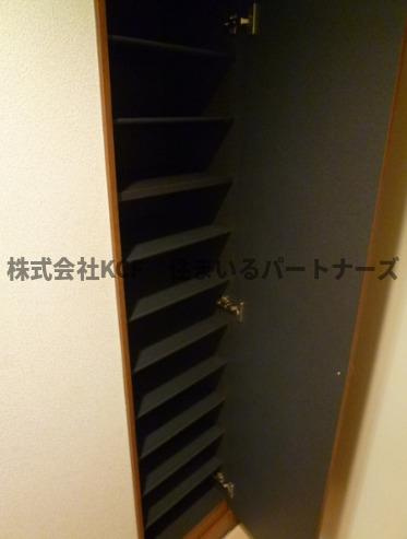 STシャトーの玄関|落ち着いた玄関です