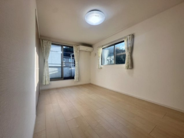 【洋室】 | ※CGで家具小物等を消したイメージです