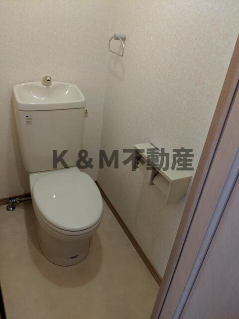 セナリオスクエア柏のトイレ|シンプルで使いやすいトイレです