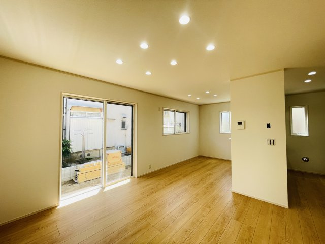 【居間・リビング】 | 熊谷市妻沼　新築戸建　全1棟　