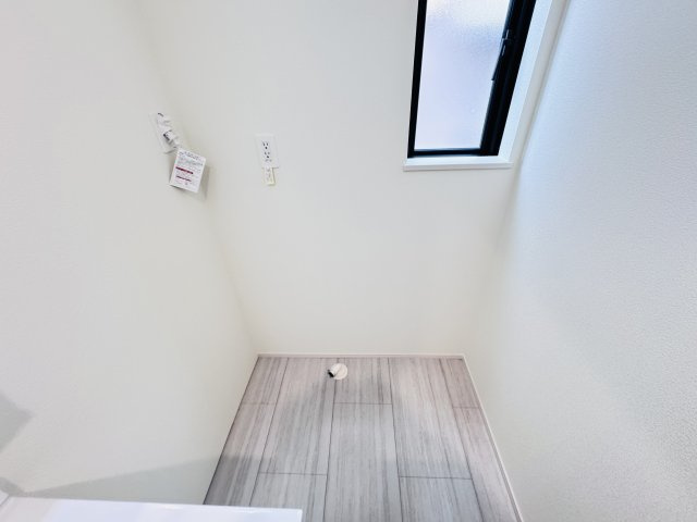 松戸市馬橋新築戸建【馬橋小学校：7分】のランドリースペース|洗濯機置き場