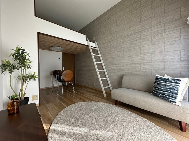 OCTOHOUSEの居間・リビング