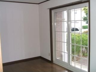 コルティール3番館の居間・リビング