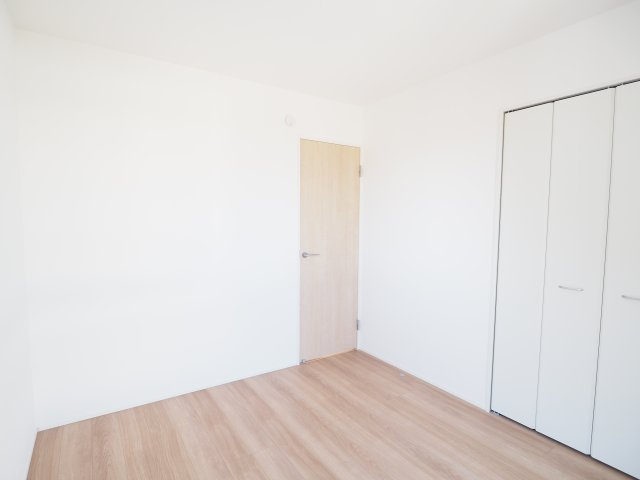 【洋室】 | ＧＲＡＦＡＲＥ　笹木野字南中谷地　１号棟 | ★内覧予約で新米4kg★