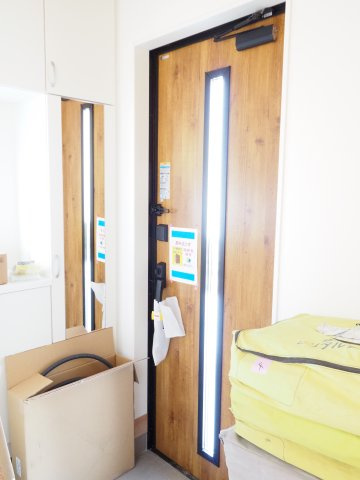 【玄関】 | ＧＲＡＦＡＲＥ　笹木野字南中谷地　２号棟 | ★内覧予約で新米4kg★