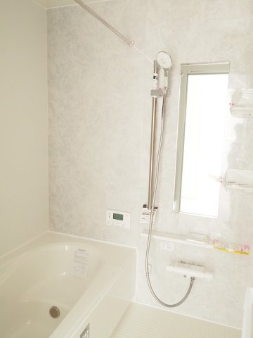 【浴室】 | ＧＲＡＦＡＲＥ　笹木野字南中谷地　２号棟 | ★内覧予約で新米4kg★