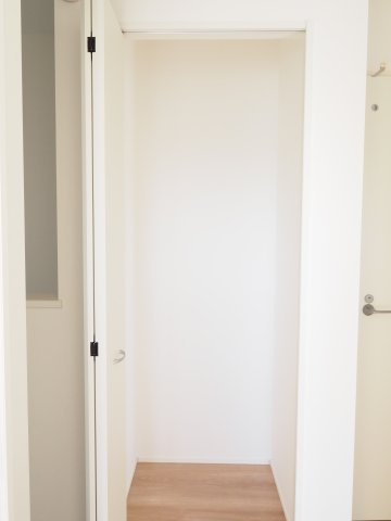 【収納】 | ＧＲＡＦＡＲＥ　笹木野字南中谷地　２号棟 | ★内覧予約で新米4kg★