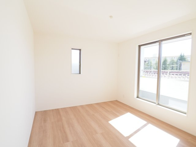 【洋室】 | ＧＲＡＦＡＲＥ　笹木野字南中谷地　２号棟 | ★内覧予約で新米4kg★