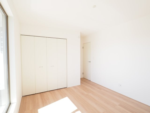 【洋室】 | ＧＲＡＦＡＲＥ　笹木野字南中谷地　２号棟 | ★内覧予約で新米4kg★