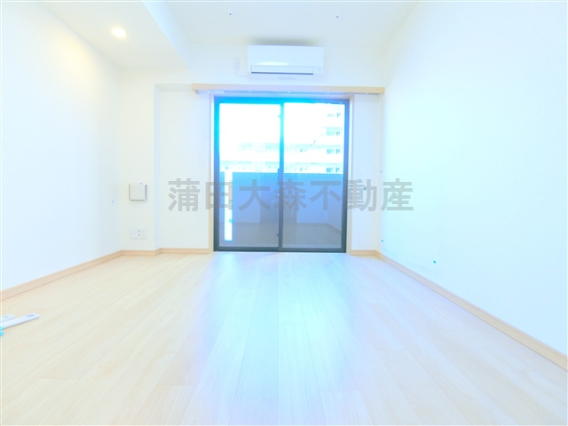 ルーブル大森西の居間・リビング