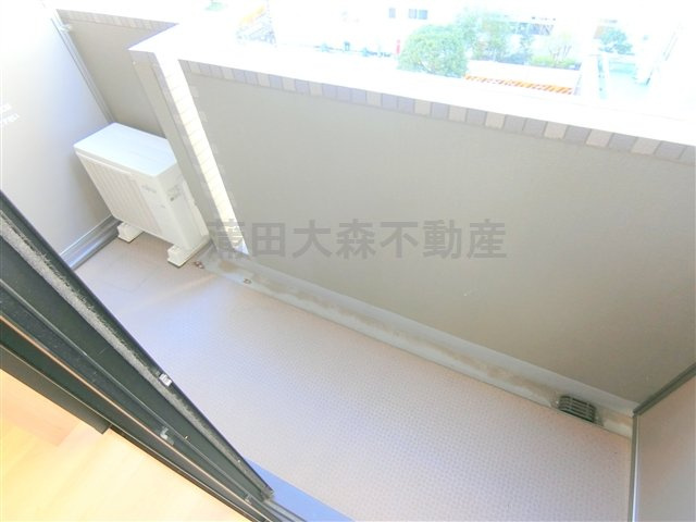 ルーブル大森西のバルコニー