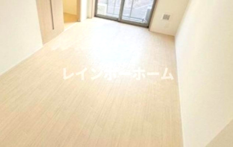 リトルパレス東向島の居間・リビング