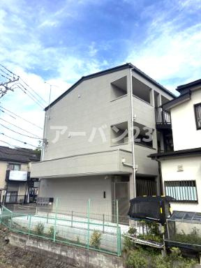 クレスト東村山の外観