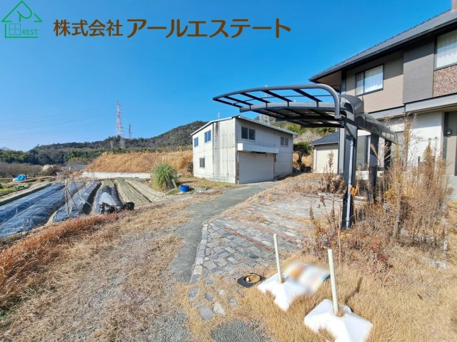 姫路市奥山　中古戸建の前面道路含む現地写真