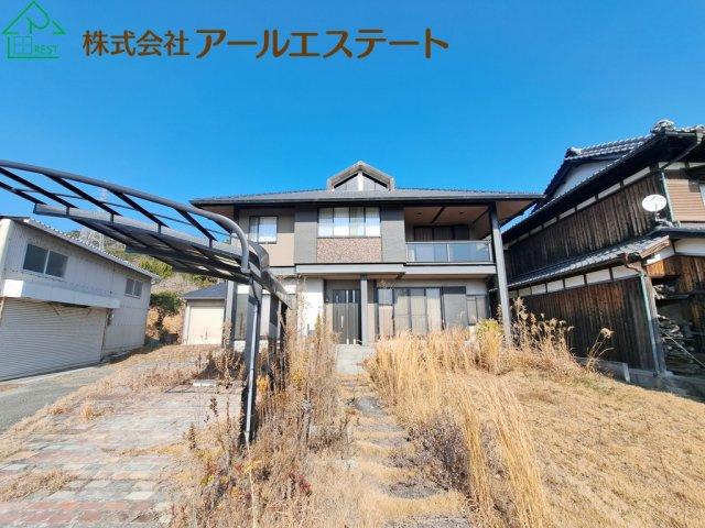 姫路市奥山　中古戸建の玄関