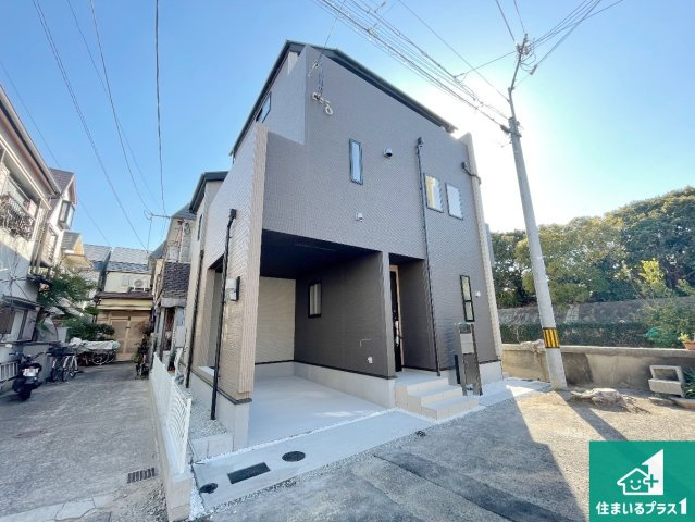 西宮市浜甲子園　新築一戸建ての外観|安心の10年保証！外観を美しく保ち、雨水で汚れを落とします！気になることがありましたら、お気軽にお問い合わせください！