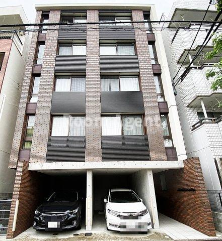 WELL COURT KANDAの外観