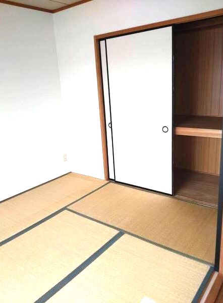 ピュア中平の寝室