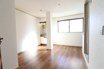 【居間・リビング】 | 大安マンション