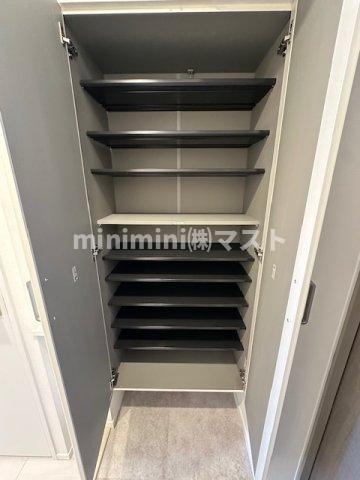 スプランディッド弁天町WESTの収納