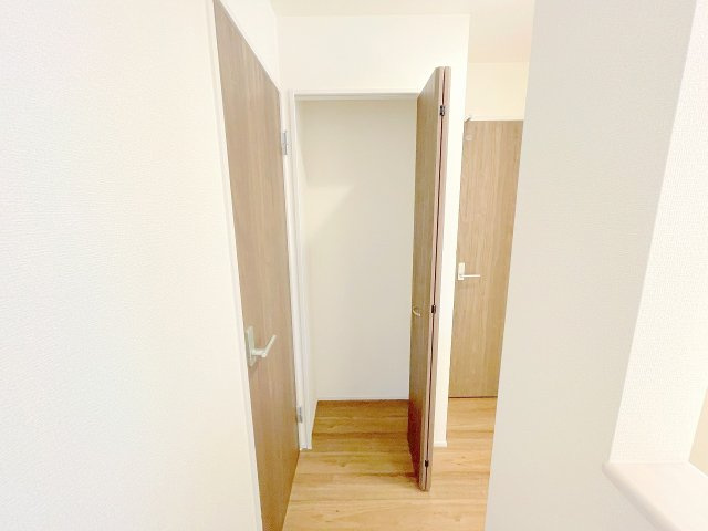 【収納】 | ふじみ野市川崎2丁目　新築一戸建住宅　全6棟　(ふじみ野店) | 2階共有スペースの収納、生活感を隠せます♪