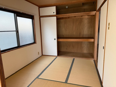 【和室】 | ロイヤル八尾 | 和室ならではの温かな和の空間で寛ぎの時間を過ごせます