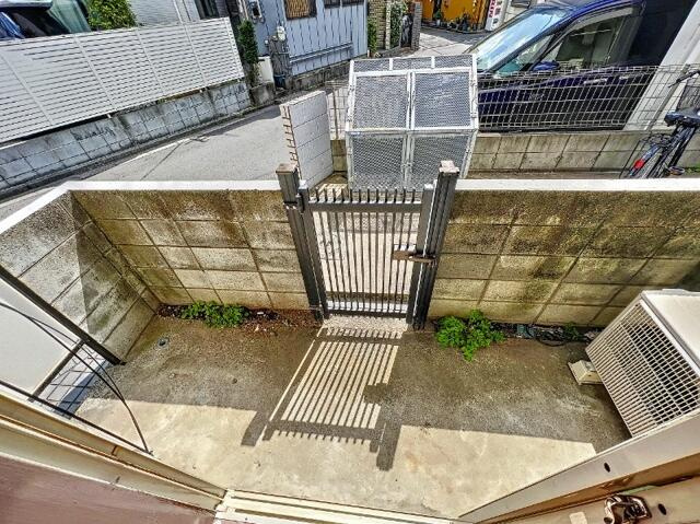 T'sフラット柴又の庭