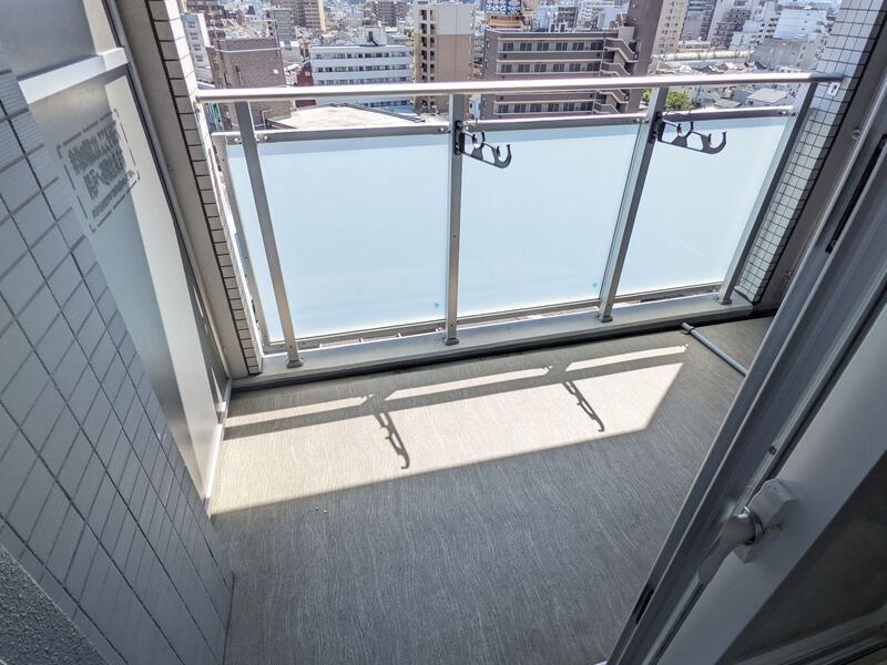 レジュールアッシュOSAKA新深江のバルコニー