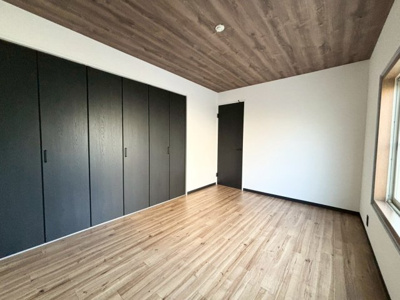 【洋室】 | メゾン高槻2号棟